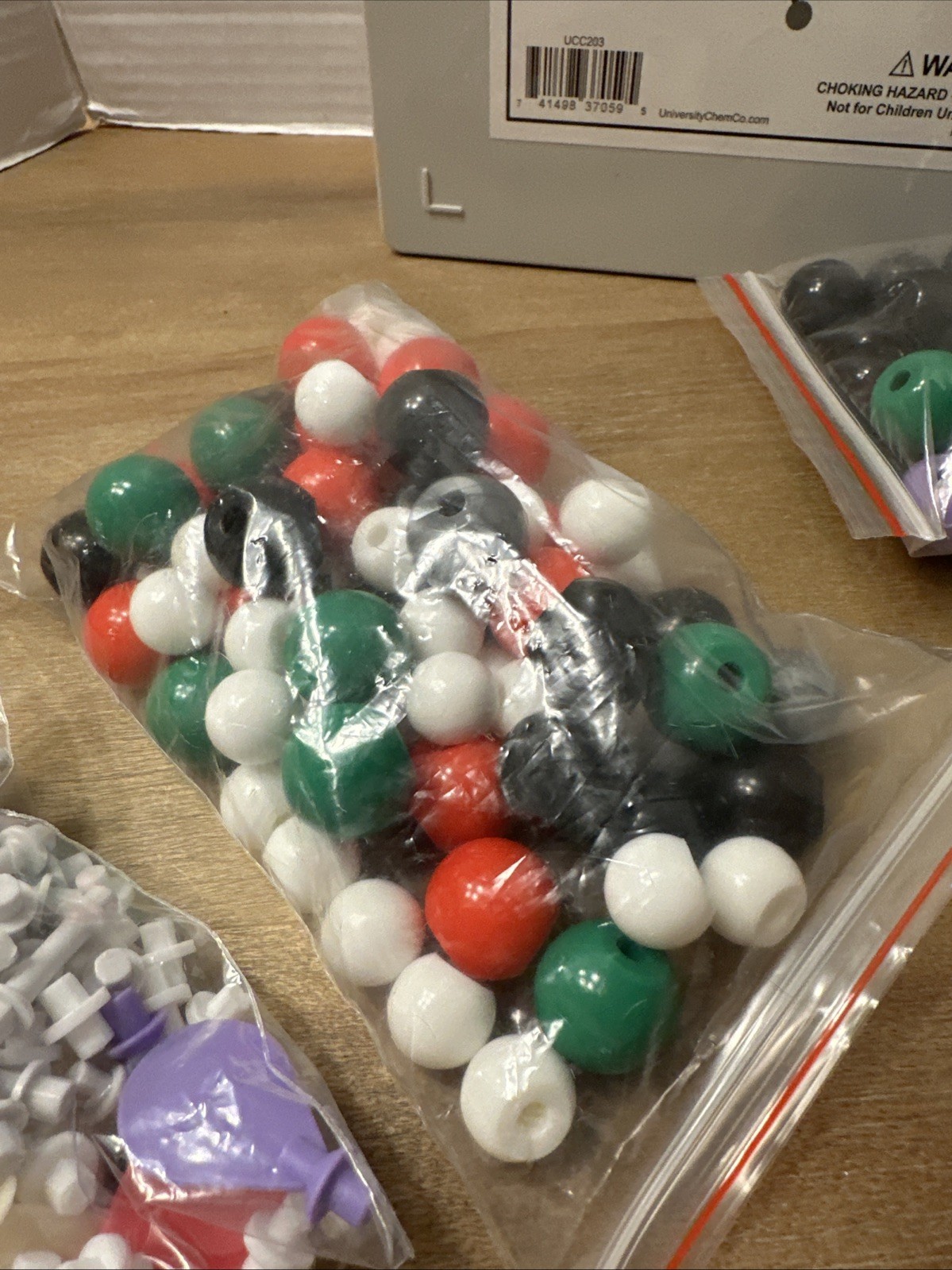 University Chemistry Co Molecular Model Set, Atoms Bonds