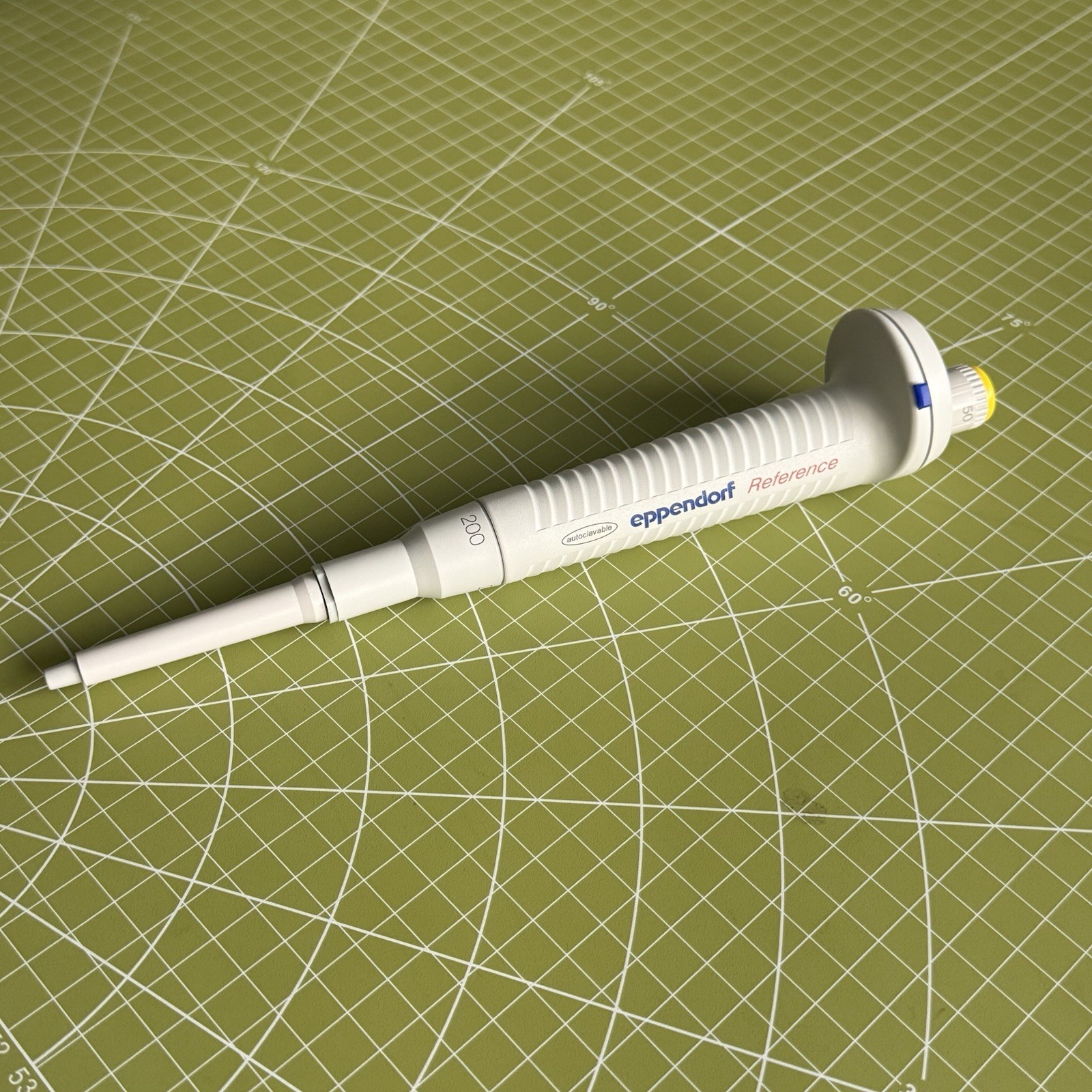 Eppendorf Reference 200µL Adjustable Single Channel Pipette PhysioCare Germany