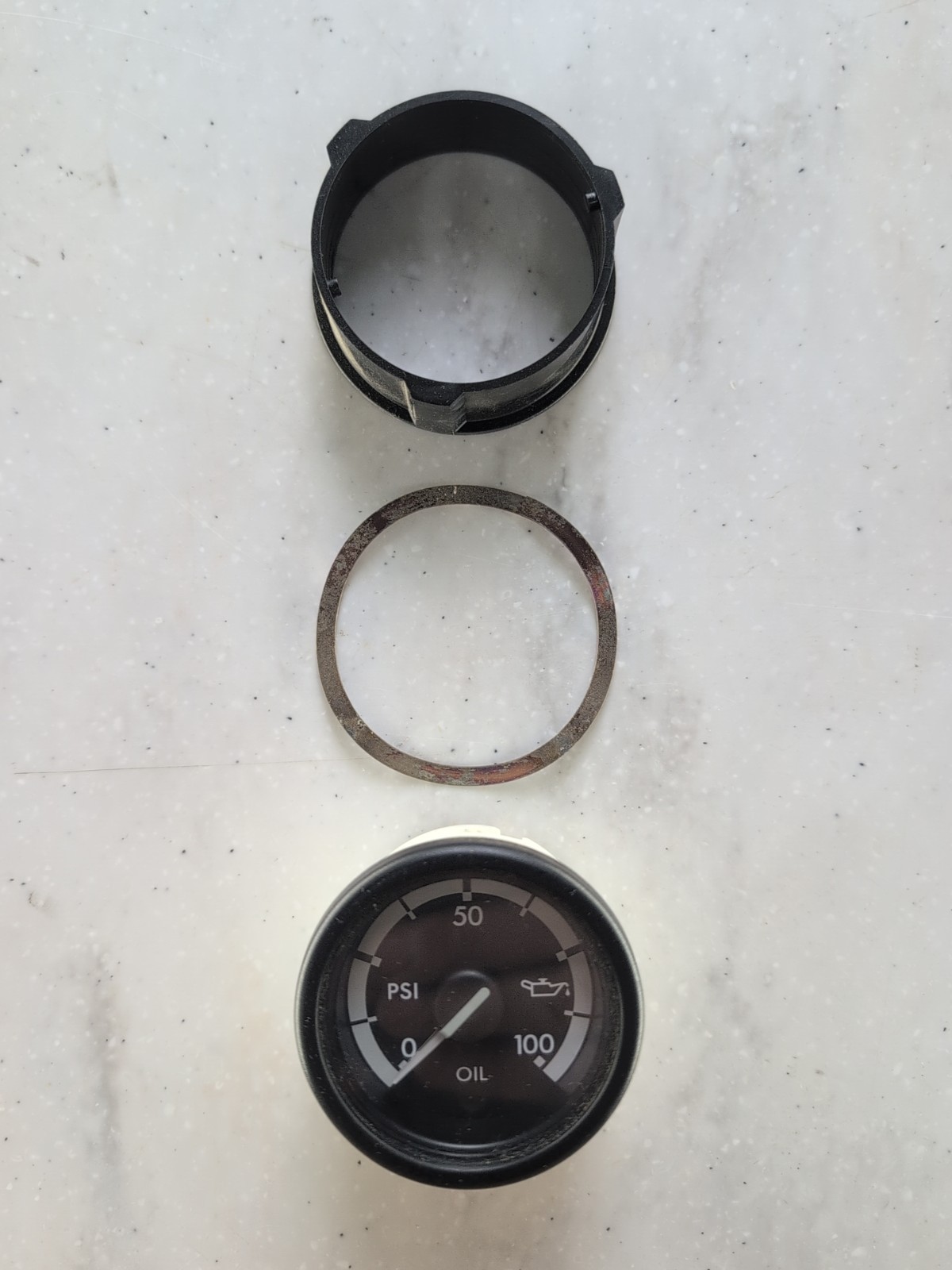 Freightliner Cascadia Engine Oil Pressure Gauge A22-63127-000 BC$
