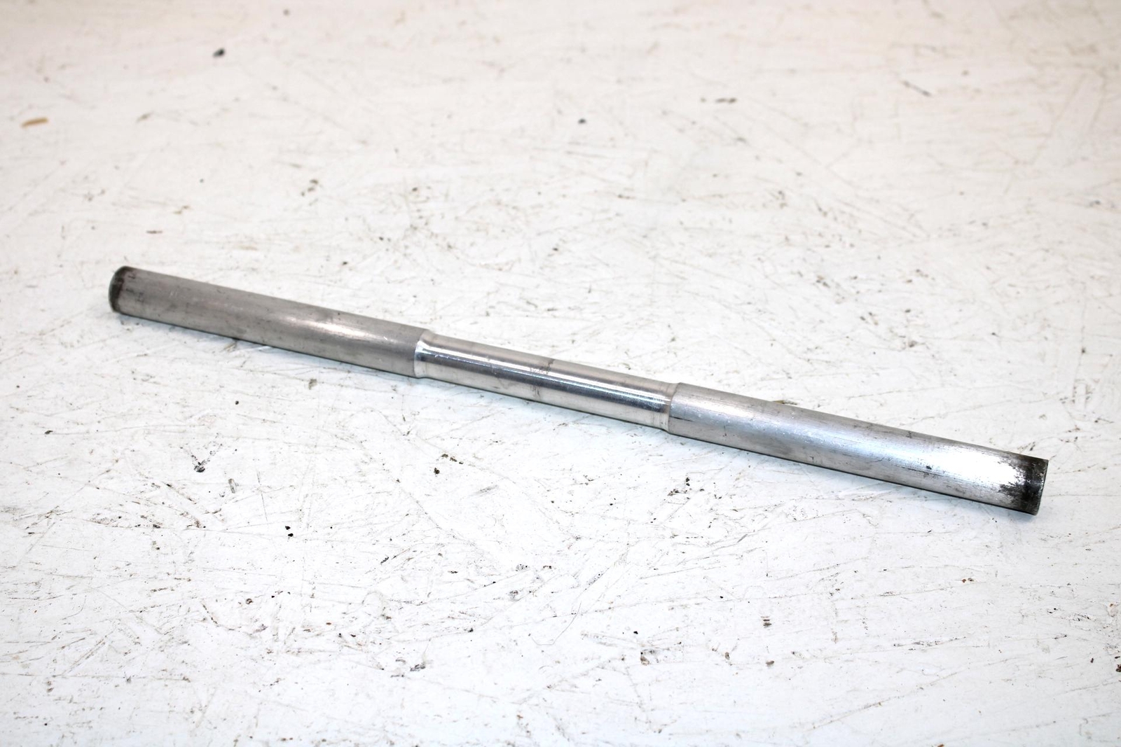 Ski-doo Mxz 670 Oem Rear Suspension Rear Torque Arm Upper Shaft 503191776 SS119