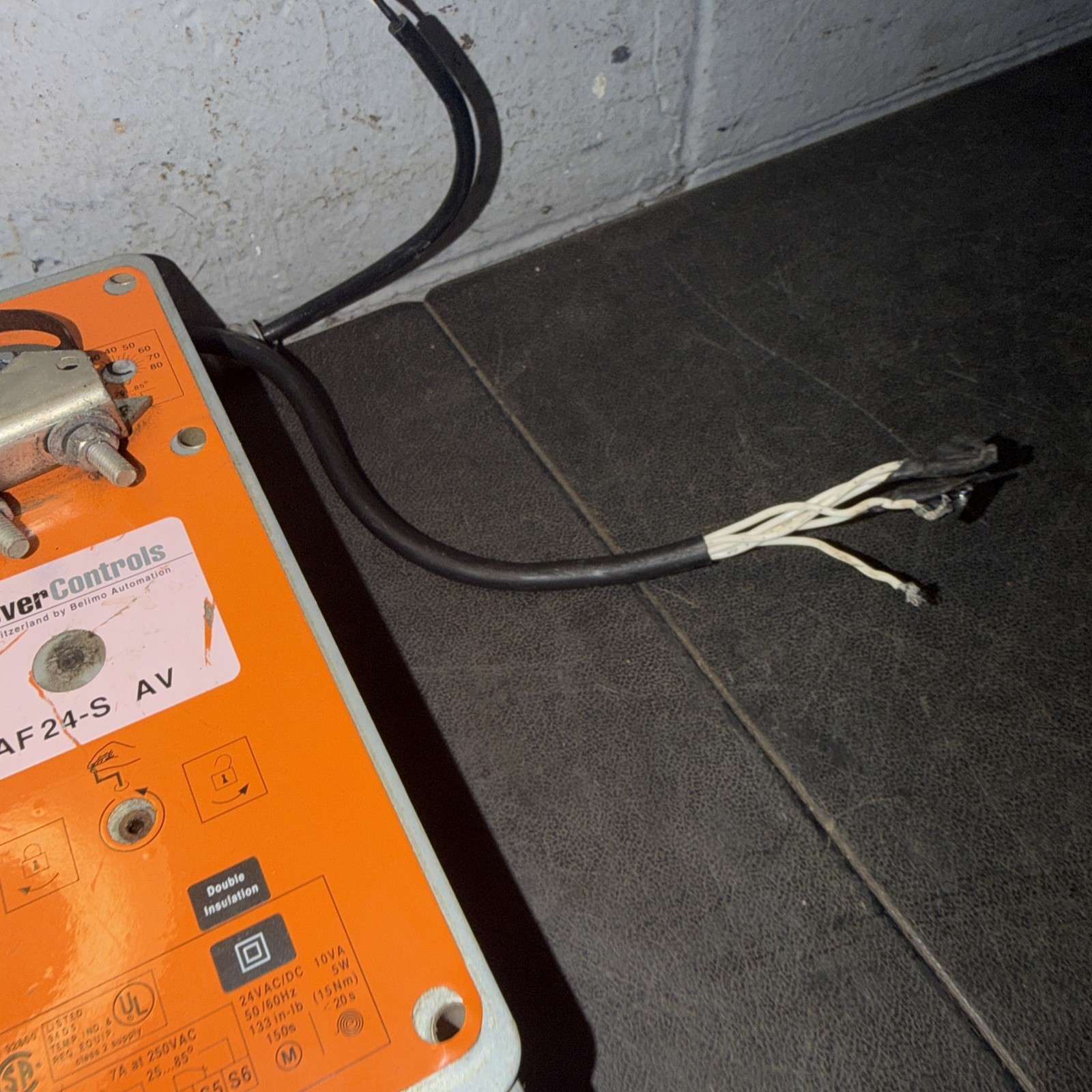 Andover Controls / Belimo AF24-S AV 24VAC/DC Spring Return Damper Actuator