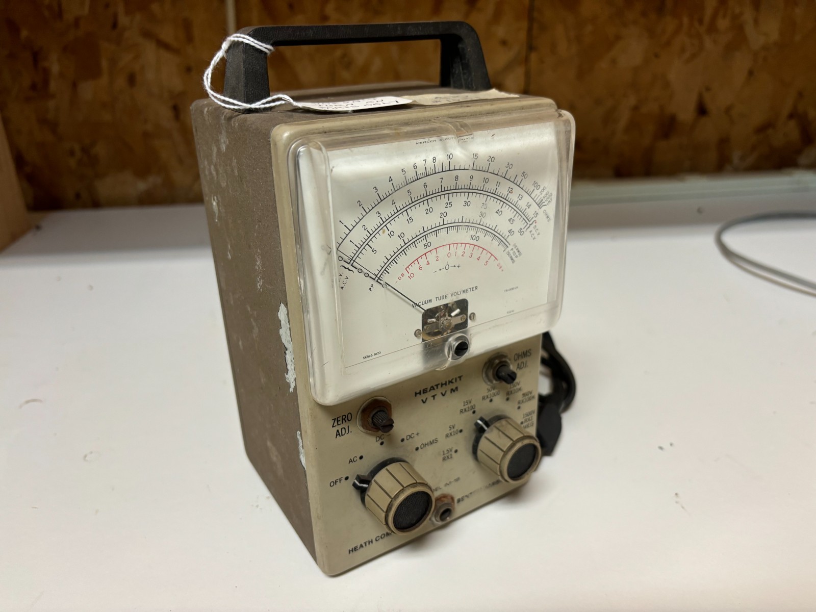 Heathkit IM-18 VTVM - less probe