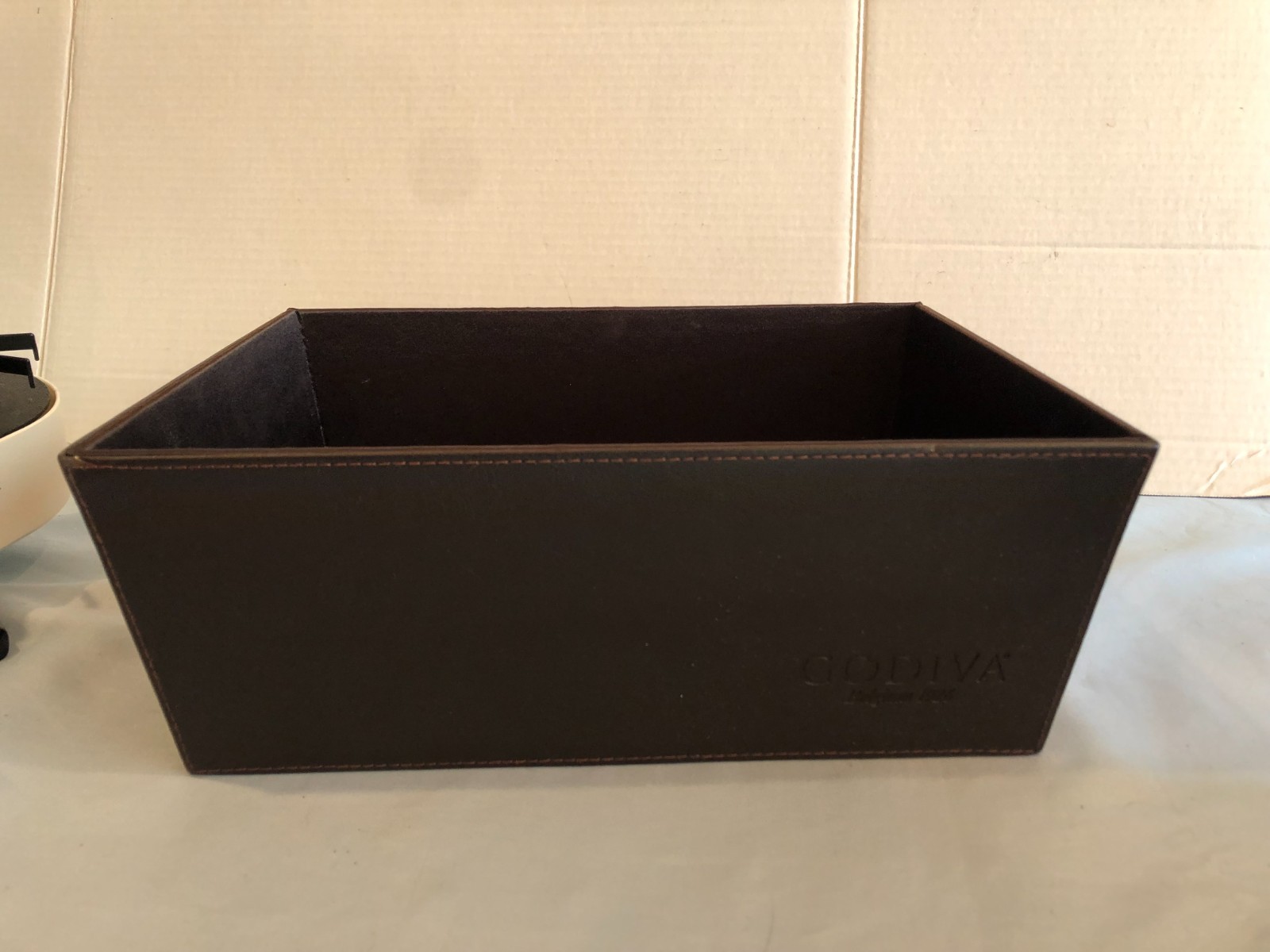Faux Leather GODIVA Gift Storage Box 11" x 9.25" x 4.5" #UPST