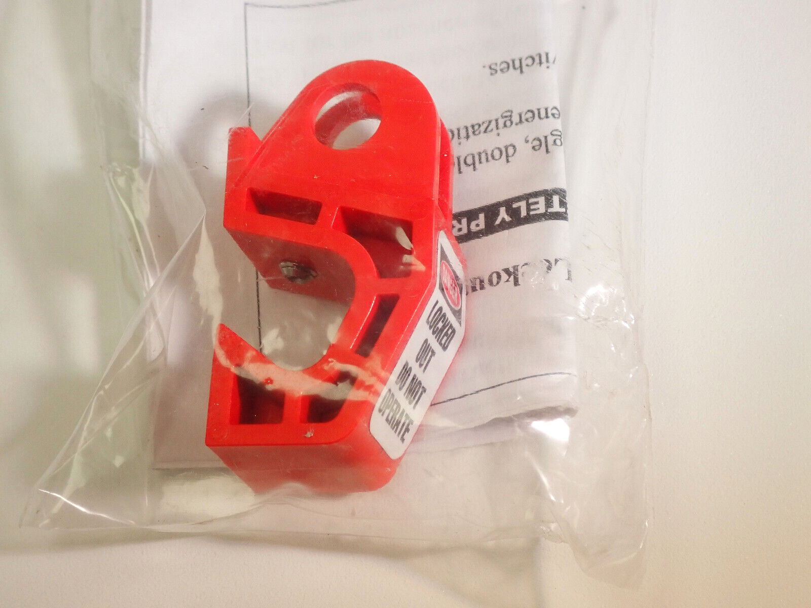 Circuit Breaker Lockout, Red, Clamp-On