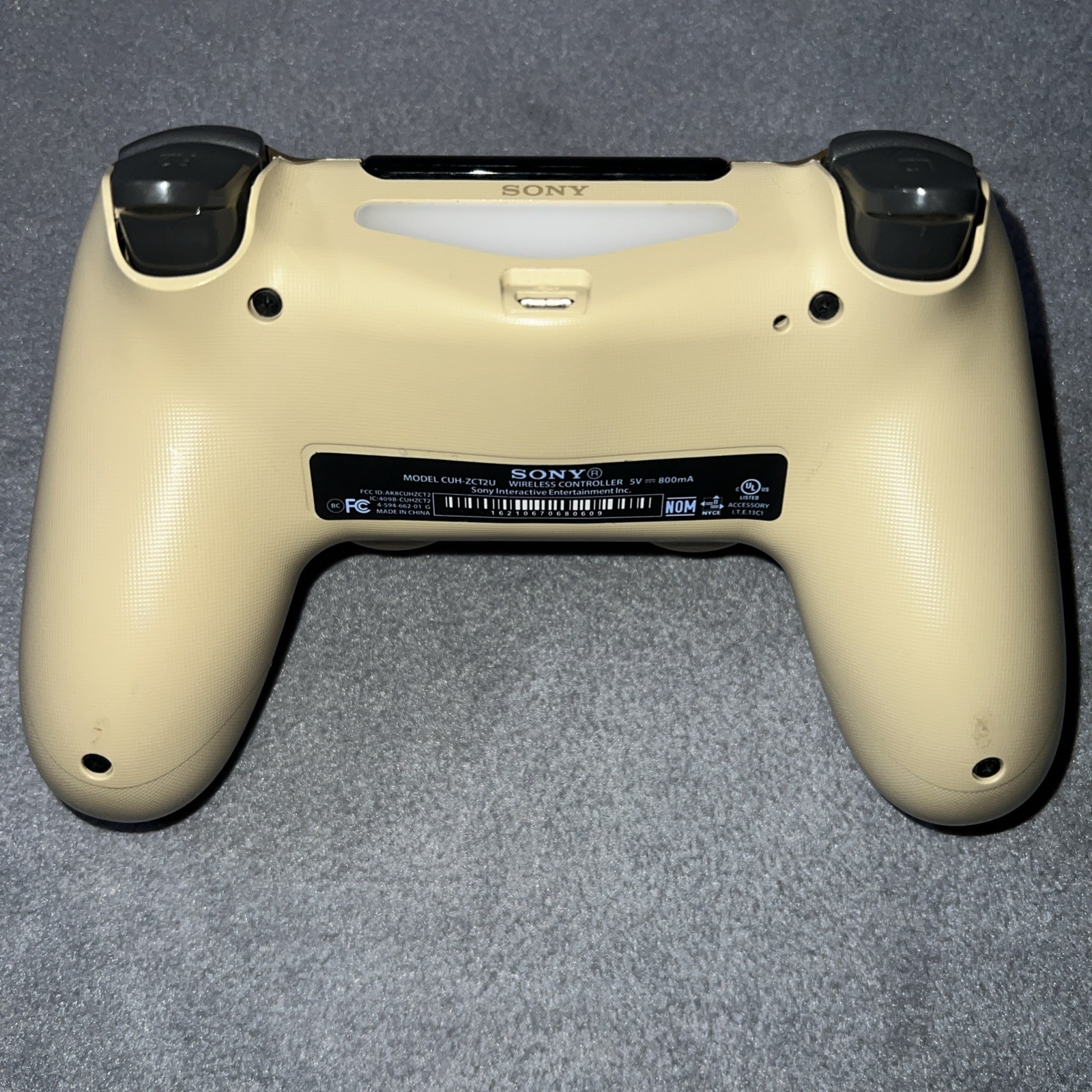 PlayStation Sony PS4 DualShock 4 Wireless Controller - GOLD And BLACK
