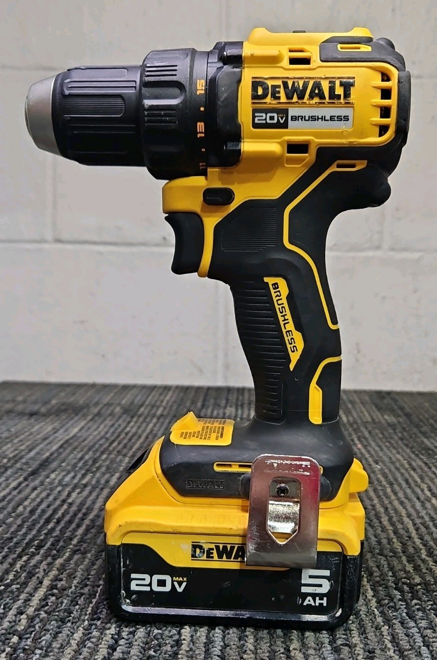 DeWalt Tools DCD793 1/2" (13mm) Cordless Drill Driver & 5.0Ah Battery