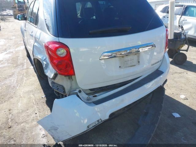 EQUINOX   2014 Glove Box 4938225