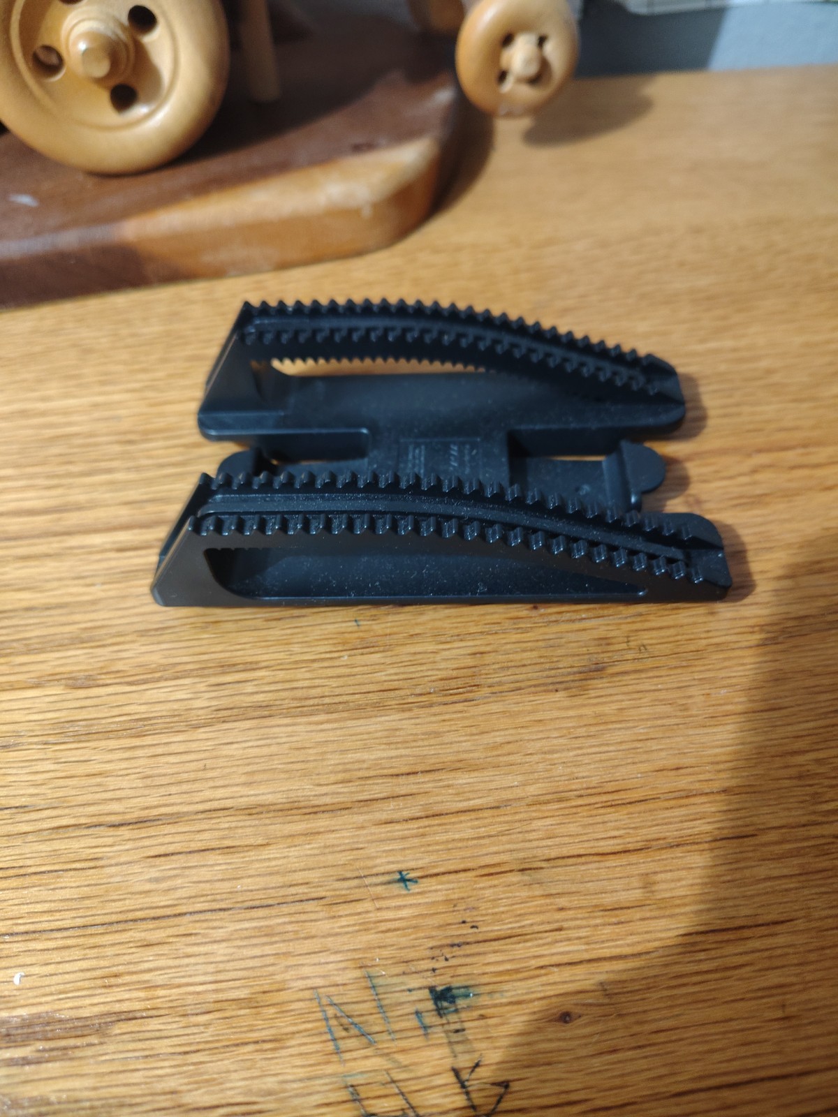 Moultrie EDGE series Easy Aim Mount