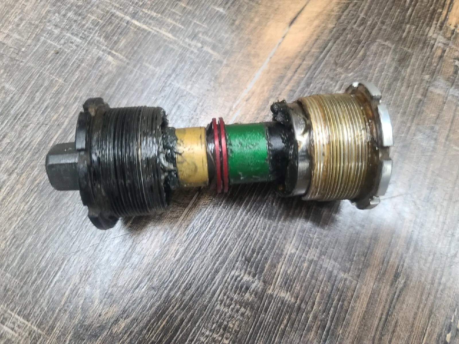 Vintage Real Design Bottom Bracket 107mm