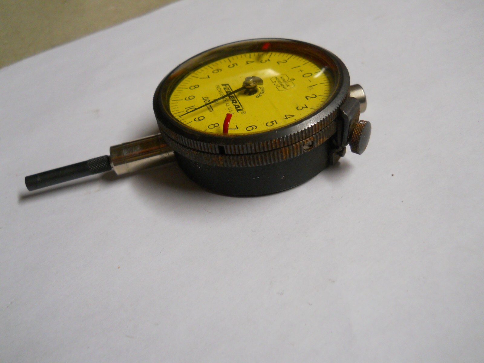 Federal #P11 Dial Indicator. Metric .002mm W/Pointers. used
