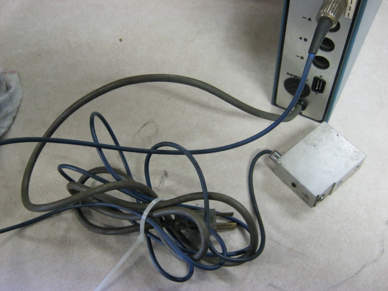 STANDARD GAGE E8-8000 (Untested)