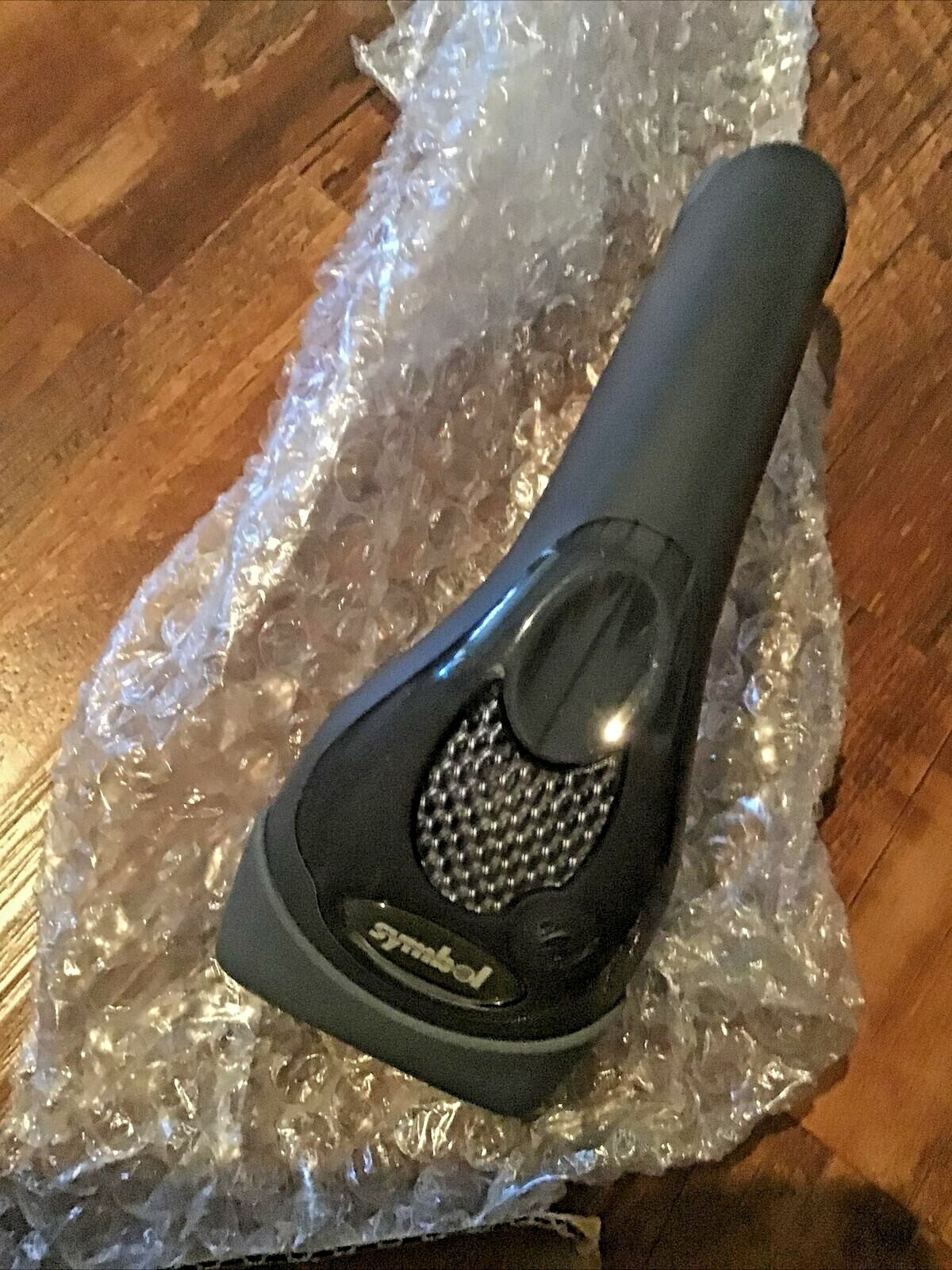 Symbol LS1902T-1300 Handheld Barcode Scanner