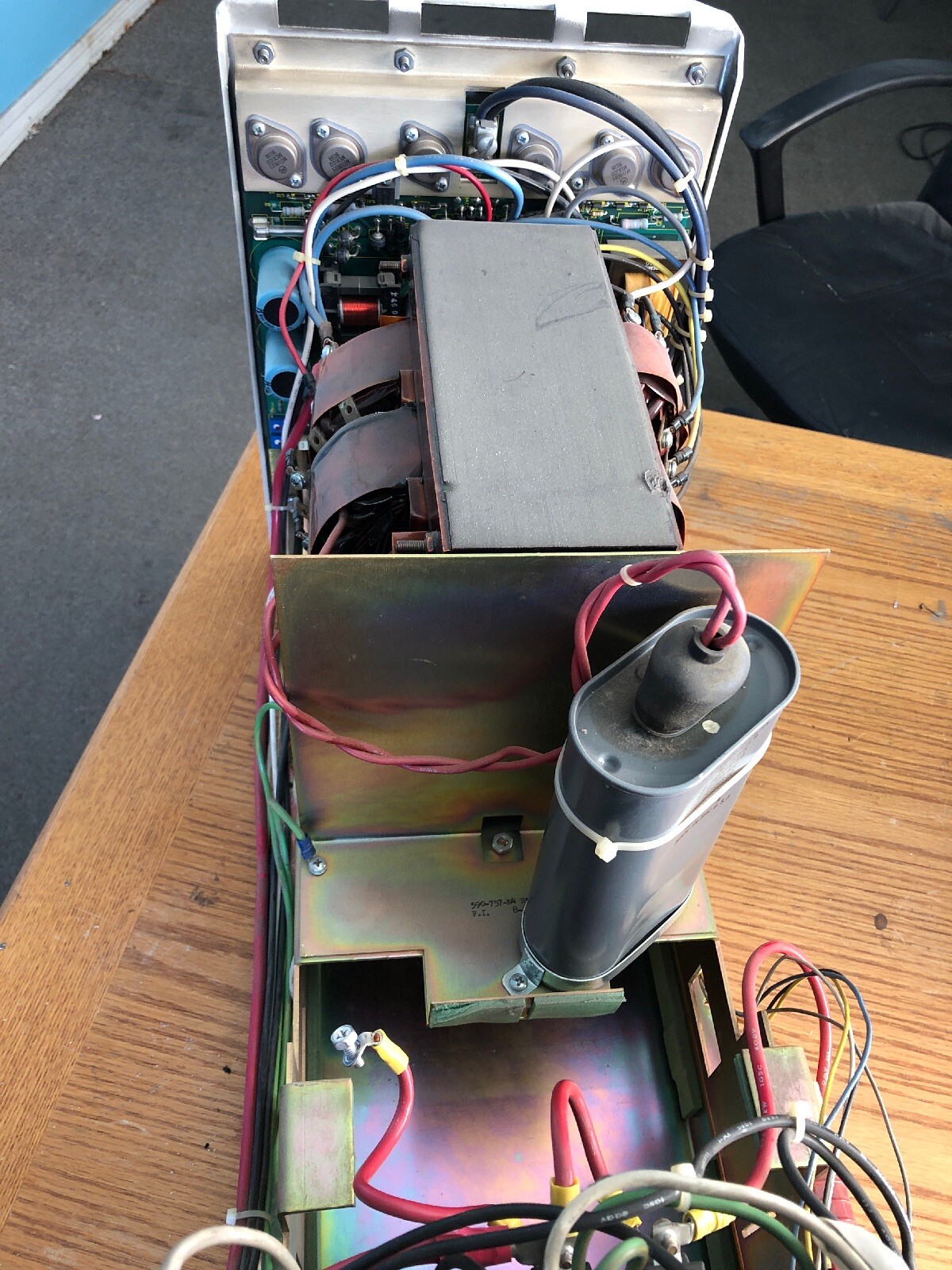Alpha Technologies 1000FR NT Power Source