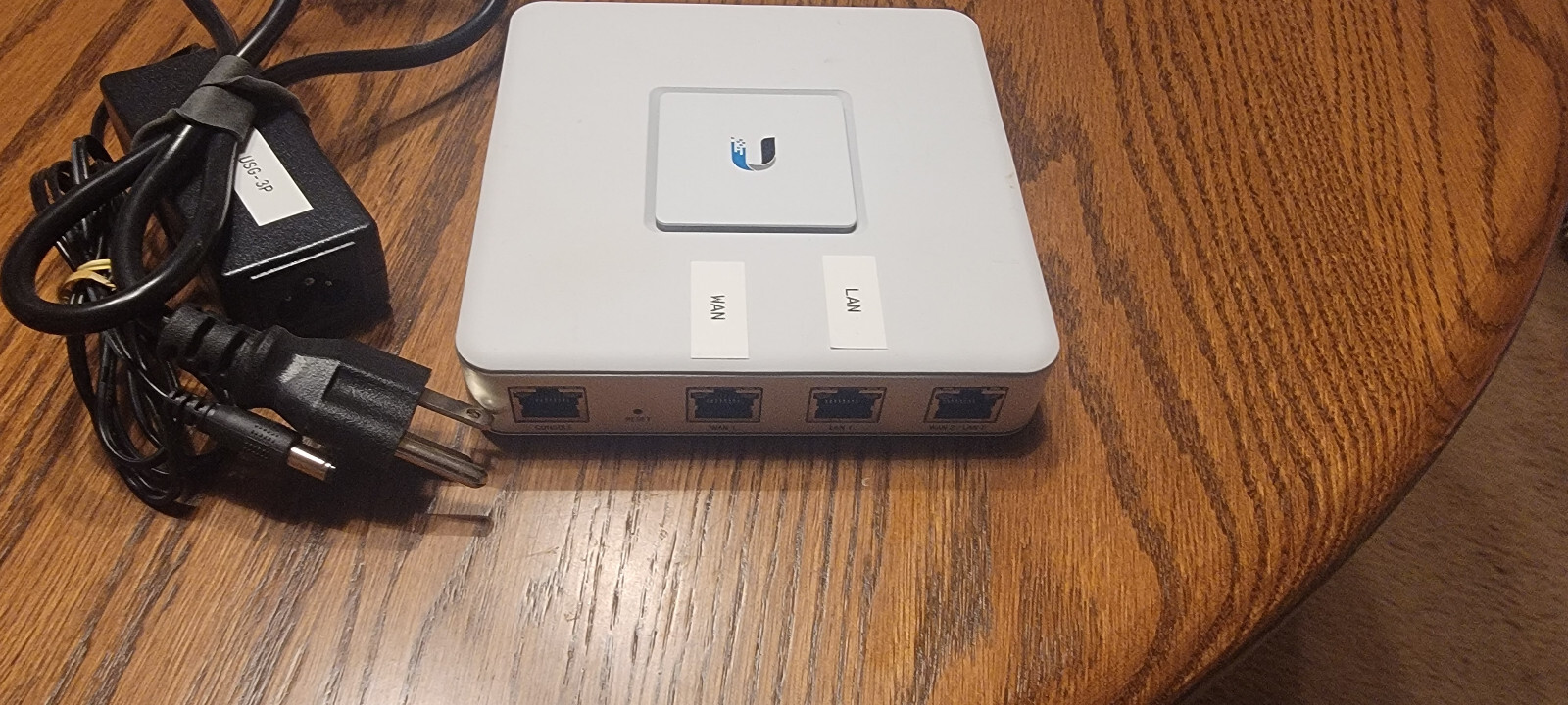 Ubiquiti Networks UniFi Security Gateway 1000Mbps Gigabit (USG-3P)