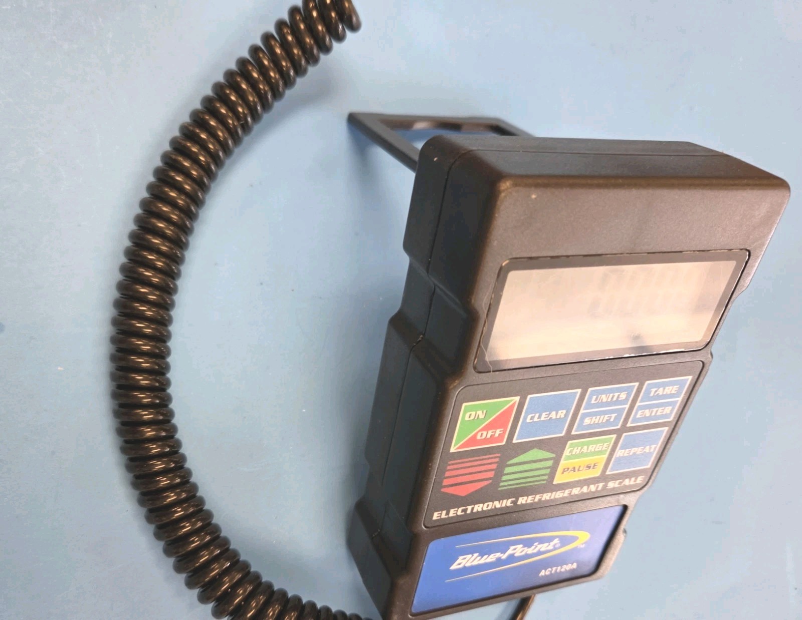 BLUE POINT REFRIGERANT SCALE ACT120A WITH CASE / VERY GOOD CONDITION!