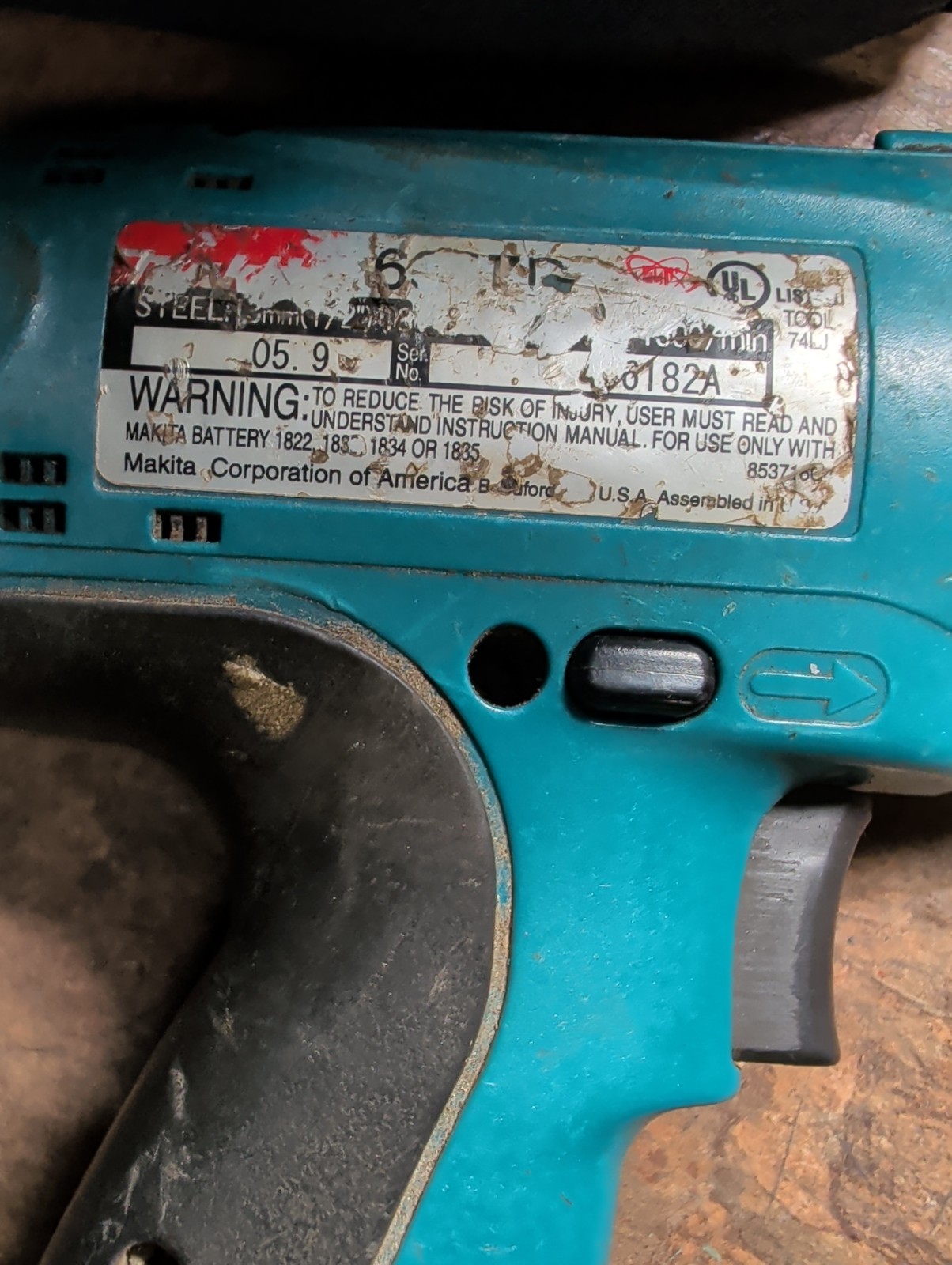 Makita 6347D Drill