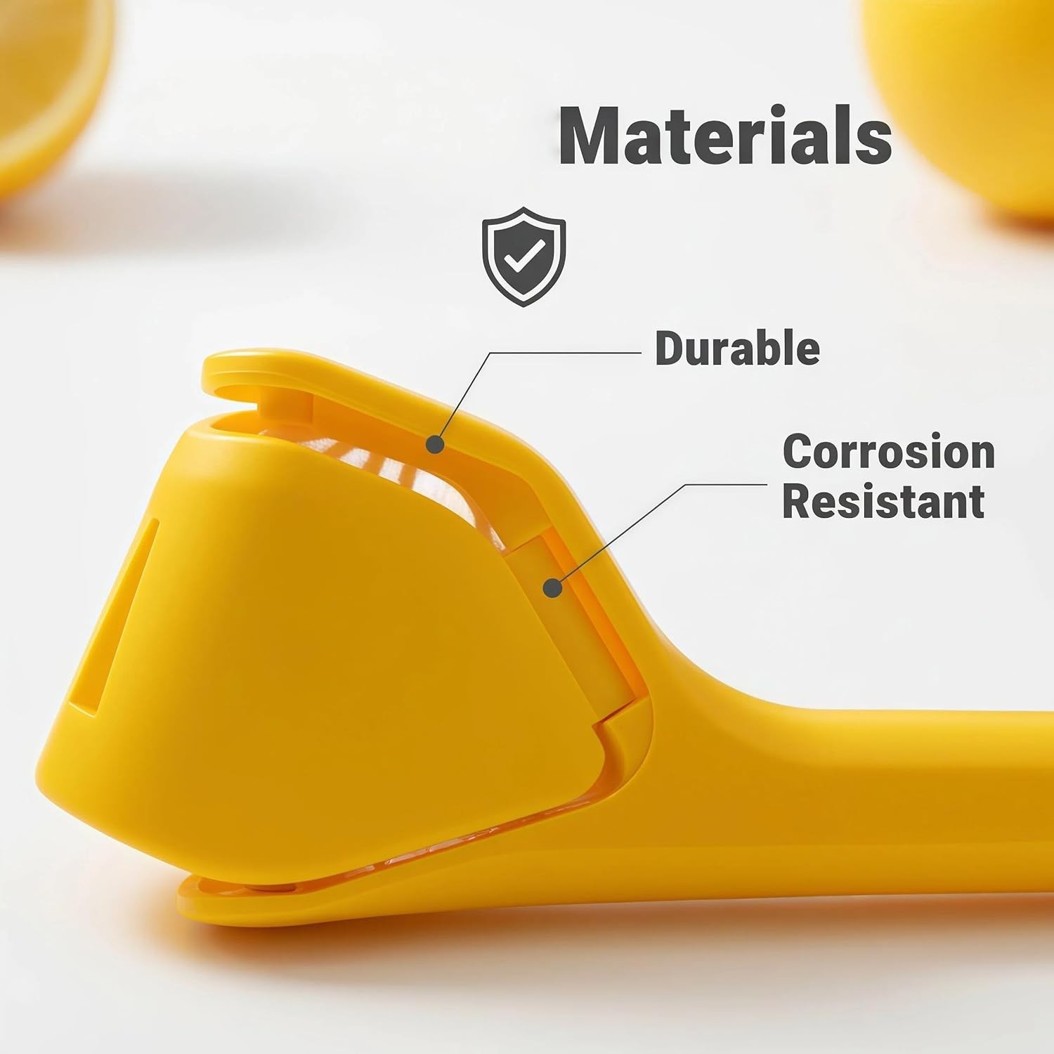Effortless Lemon Squeezer Juicer with Built-In Strainer for Maximum Juice