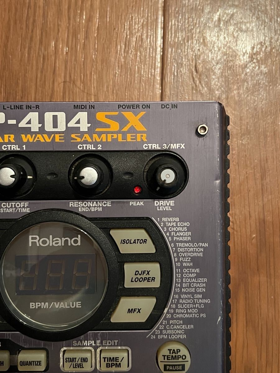 Roland SP-404SX Compact Linear Wave Sampler