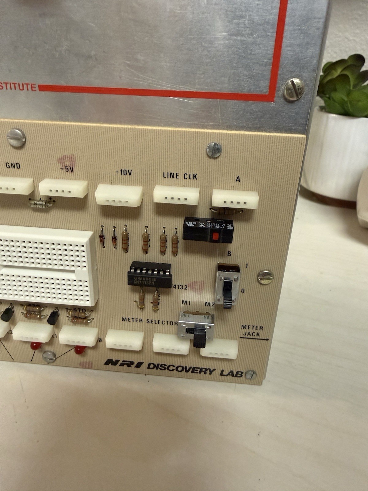 Vintage NRI Discovery Lab Electronics Trainer Not Tested