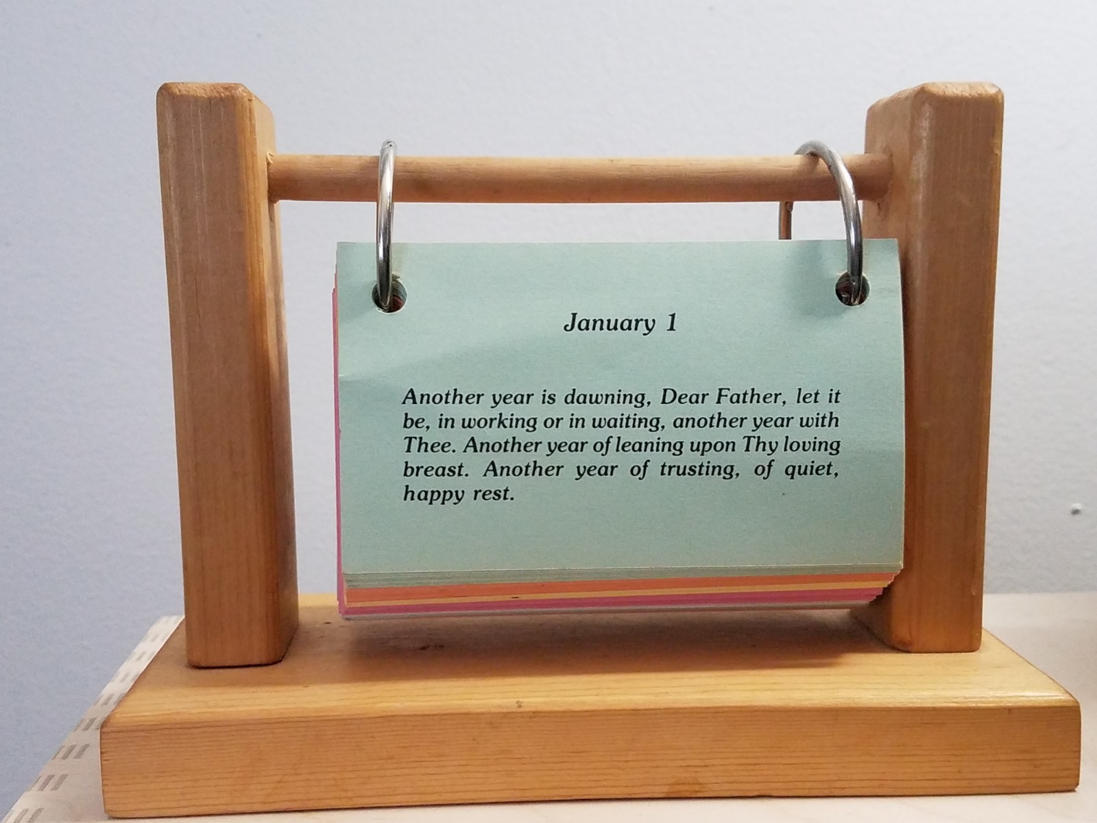 Wooden holder with Dated daily Scripture Cards Encouragement Gift