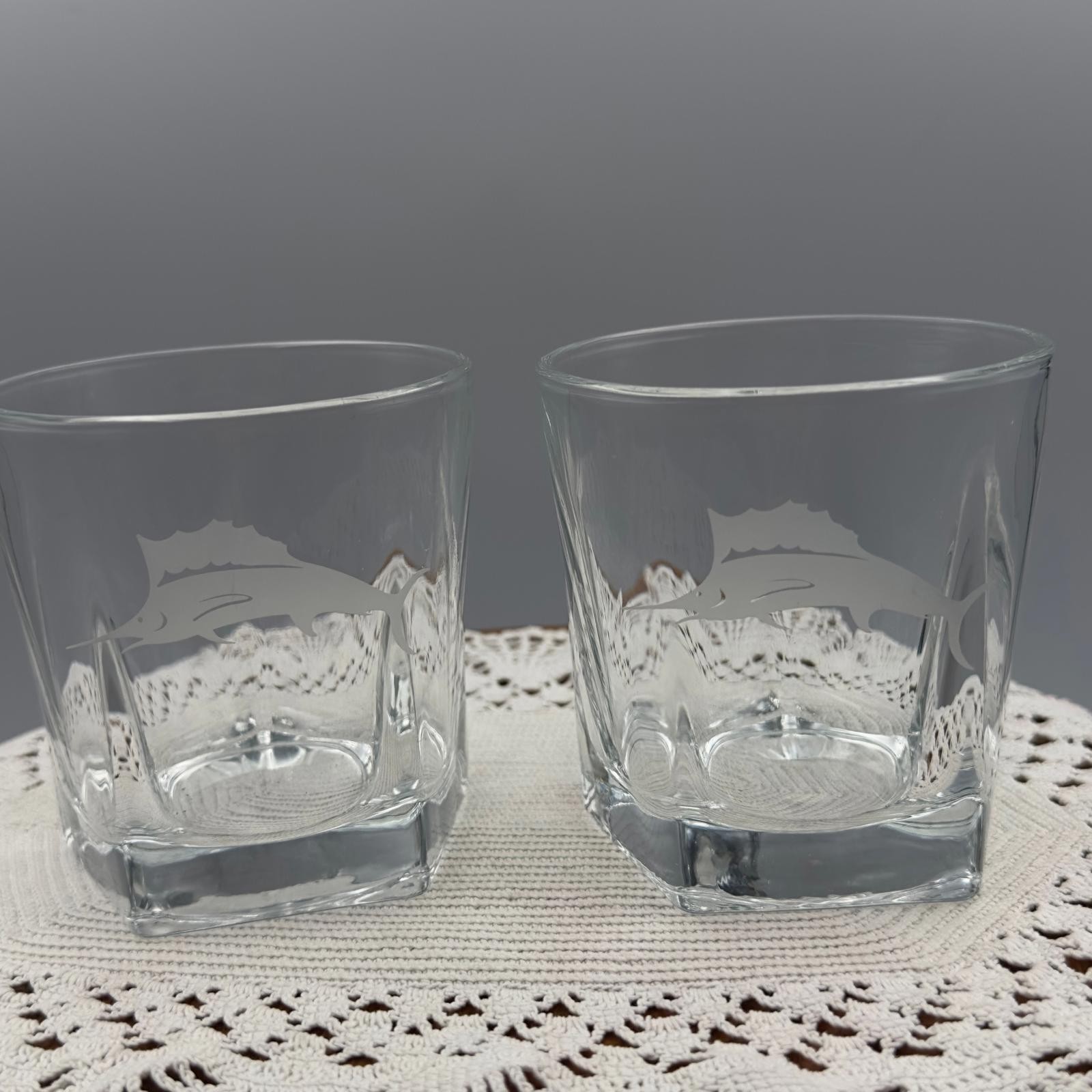 Set of 2 glasses Etched Swordfish Ocean Nautical Coastal