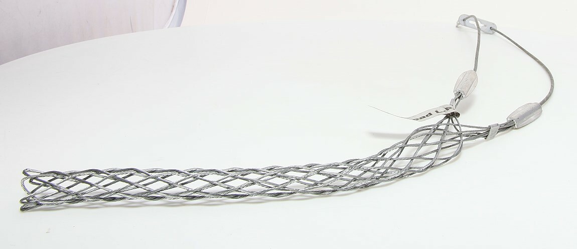 Daniel Woodhead L.P. 36589 700-850 Heavy Duty Cable Puller Grip Wire Pull