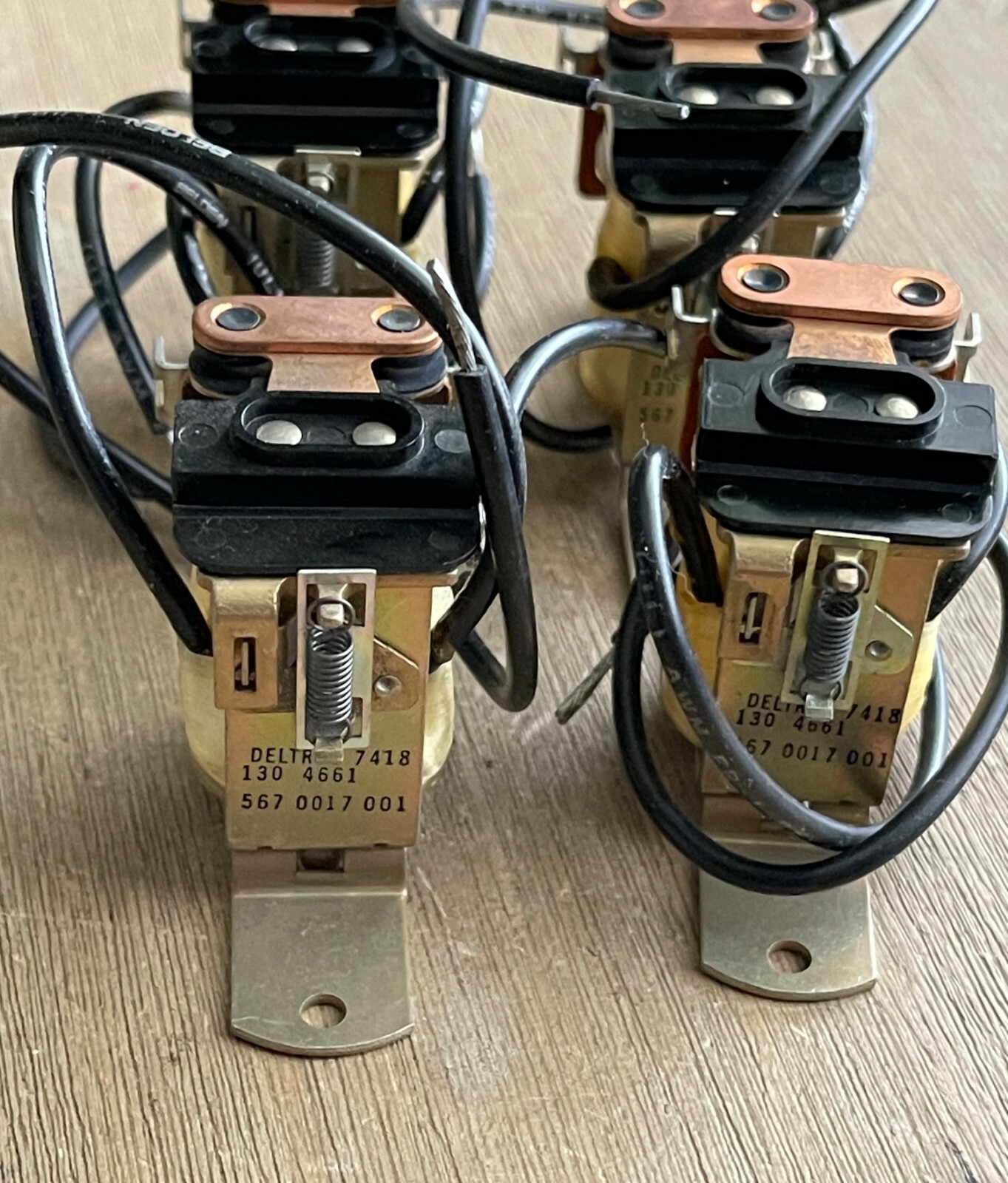 DELTROL 7418 130 4661 567 0017 001 RELAY LOT OF 4 NOS