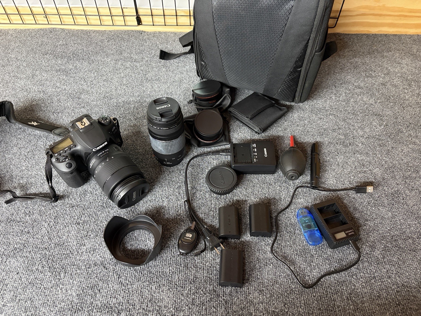 Canon EOS 90D Camera Bundle w/ EF-S 18-135mm, EF 75-300mm Lenses, Batteries, Bag