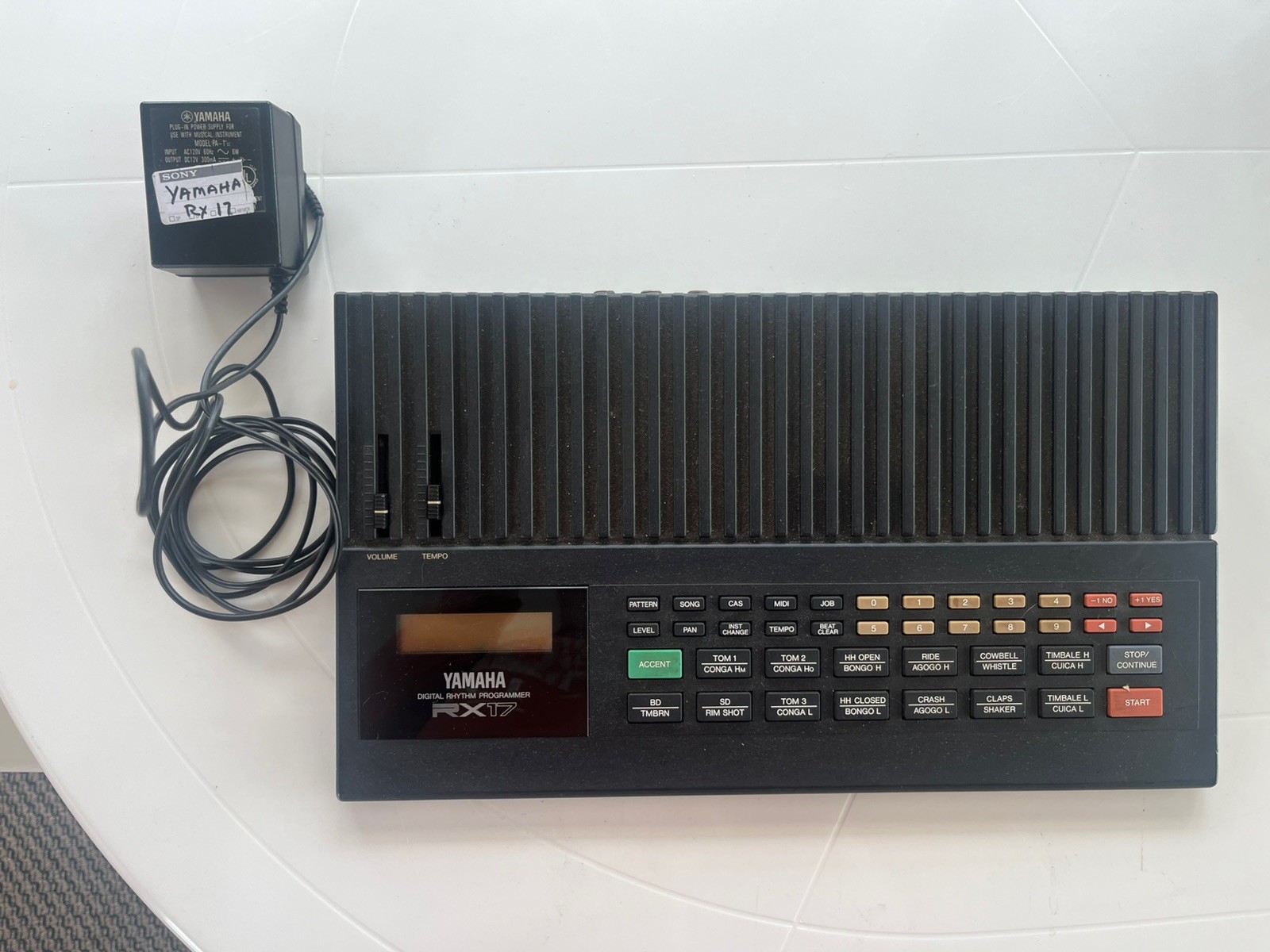 Yamaha RX17 Digital Drum Machine with Power Adapter [ORIGINAL OWNER]