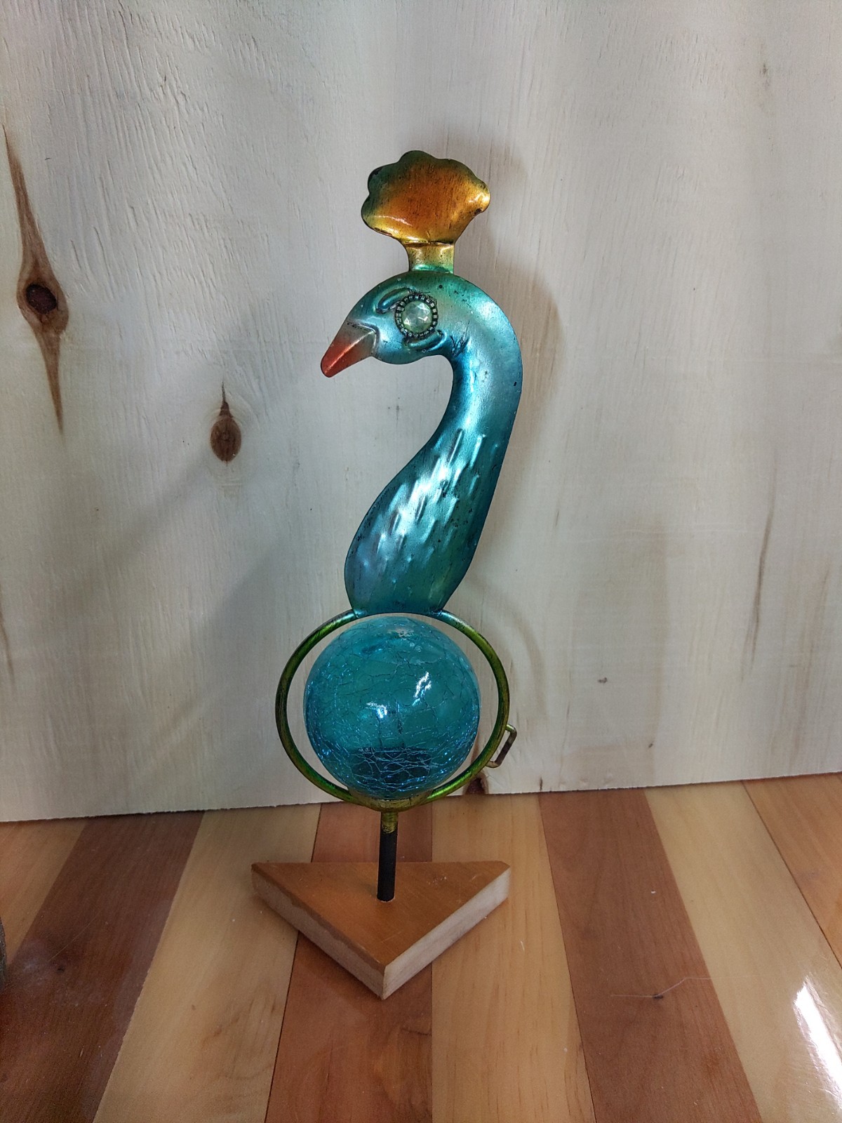 Peacock Glass Globe Decor, 13.5" Tall x 4" Wide.  #pheas