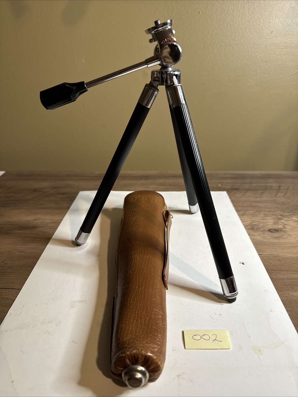 Vintage Maruya Japanese Telescopic Tripod Original Leather Case Clean