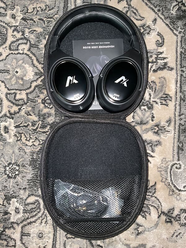 Audix A140 Professional Studio Headphones w/ Storage Case and Detachable Cable