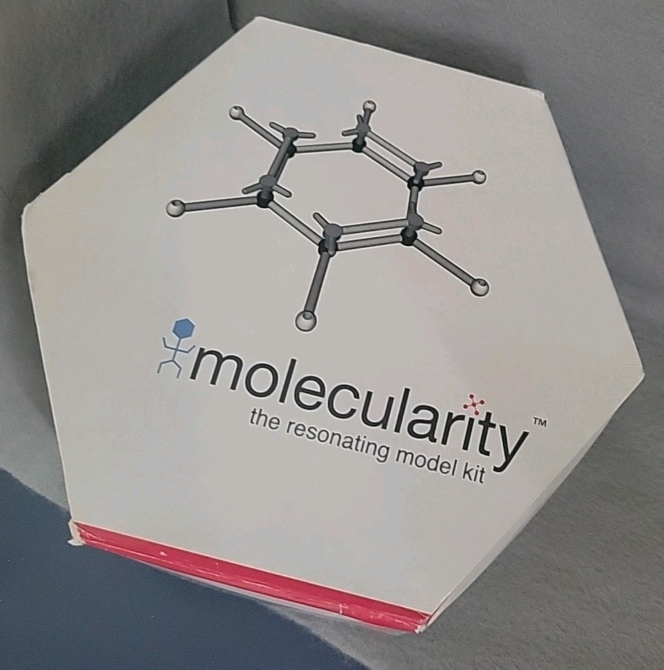 Molecularity, The Resonating Model Kit. Organic Chemistry