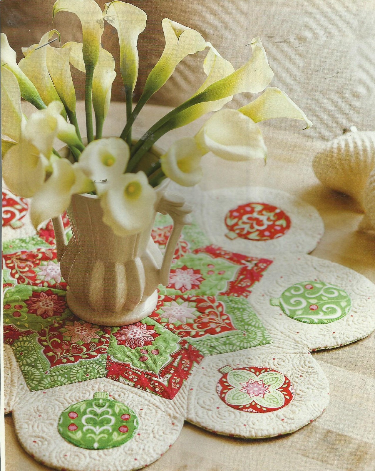 D0156  FESTIVE MEDALLION  QUILT PATTERN/INSTRUCTIONS