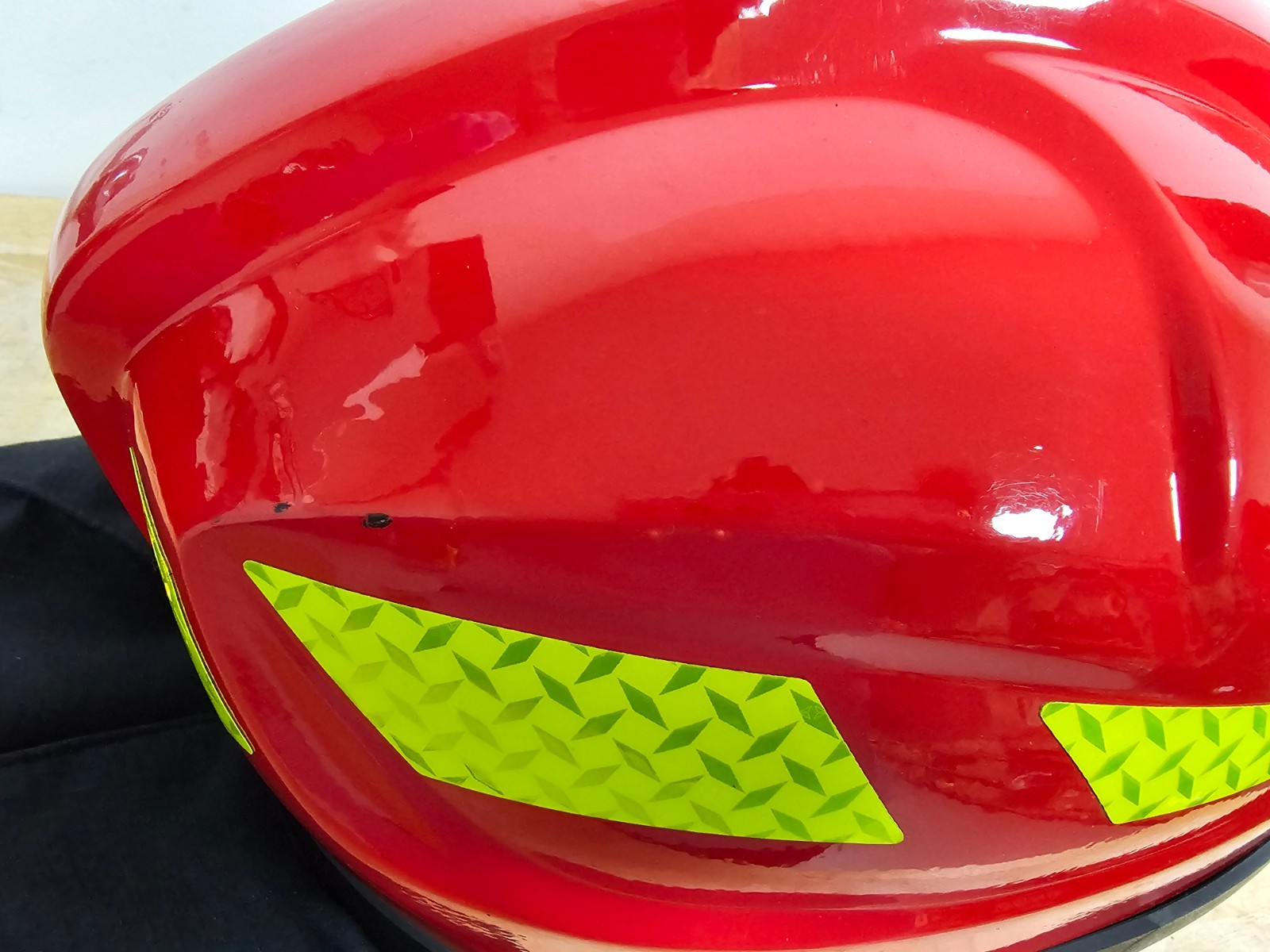Pacific F15 Jet Style Structural Firefighting Helmet, Red