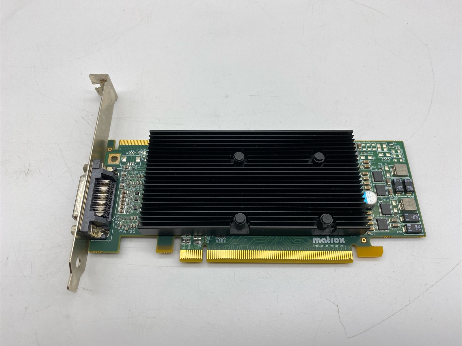 Matrox M9120 Plus LP PCIe 512MB MXG-M9120LP16 M9120-E512LPUF Video Graphics Card