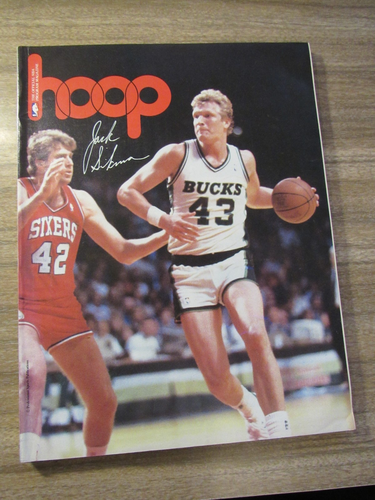 1988-89 Detroit Pistons v Milwaukee Bucks Program Joe Dumars Mark Aguirre DD