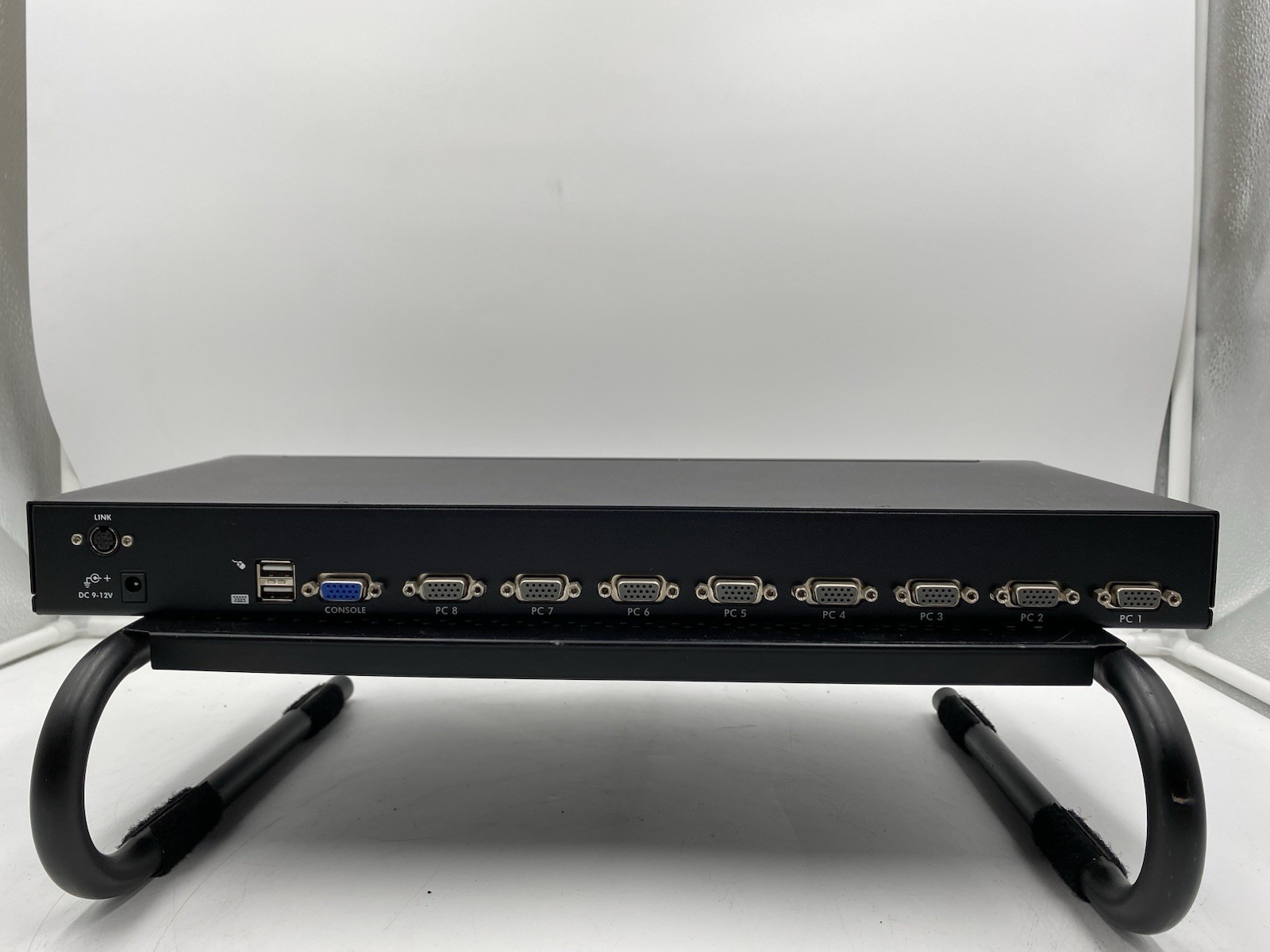 StarTech.com SV831DUSBU 8-Ports External KVM switch USB