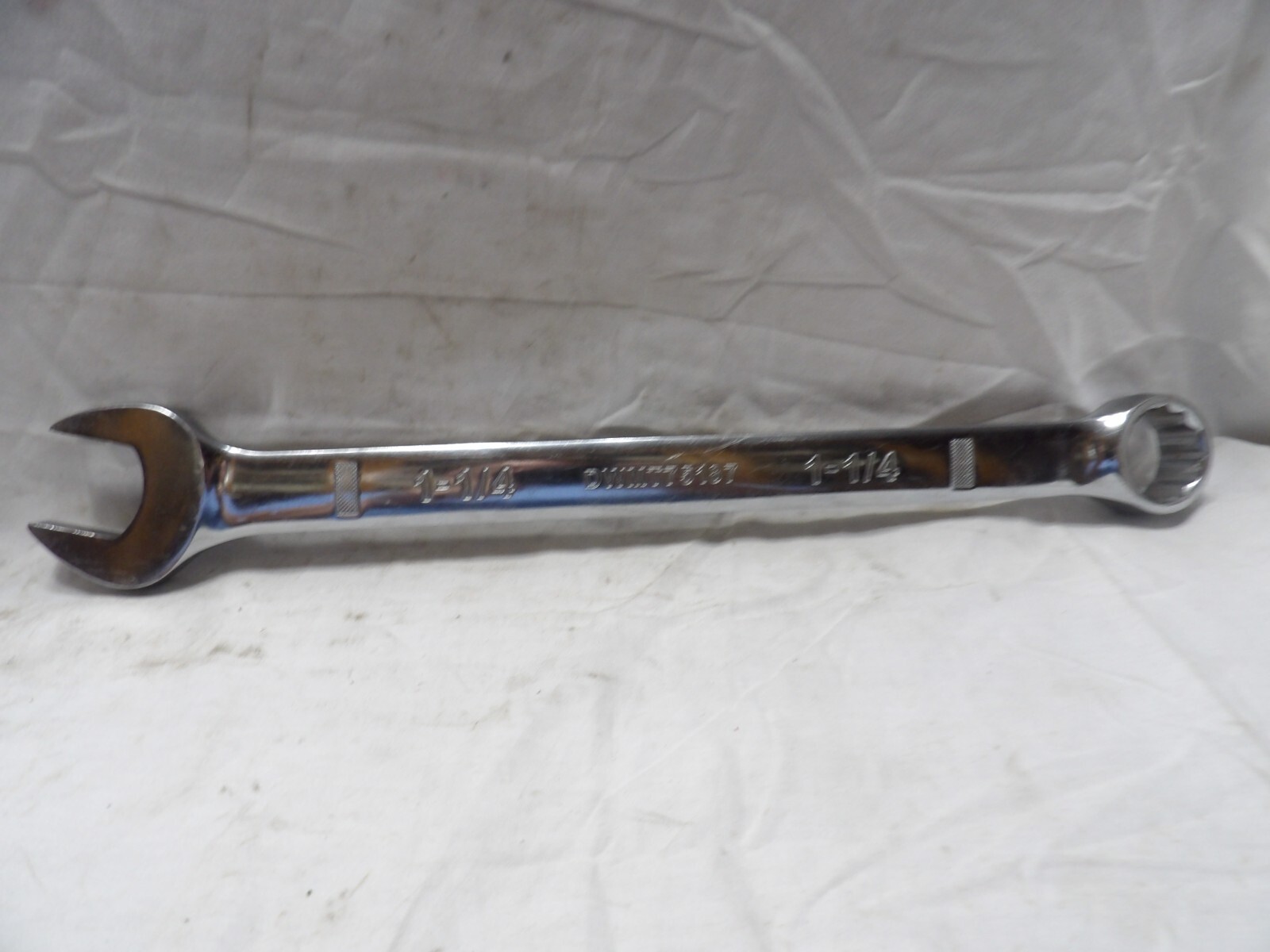 DeWalt 1-1/4" Combination Wrench #DWMT75187