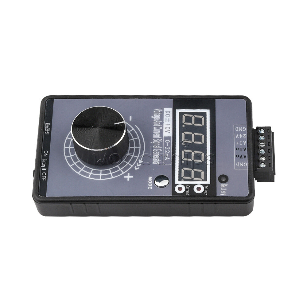 High-precision handheld signal generator without battery voltage ±0-5-10V