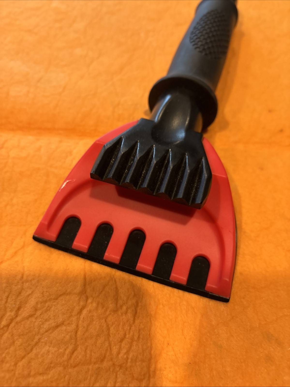 Subzero Polar Vortex Ice Scraper with 11" Non-Slip Grip Handle Winter Tools p1