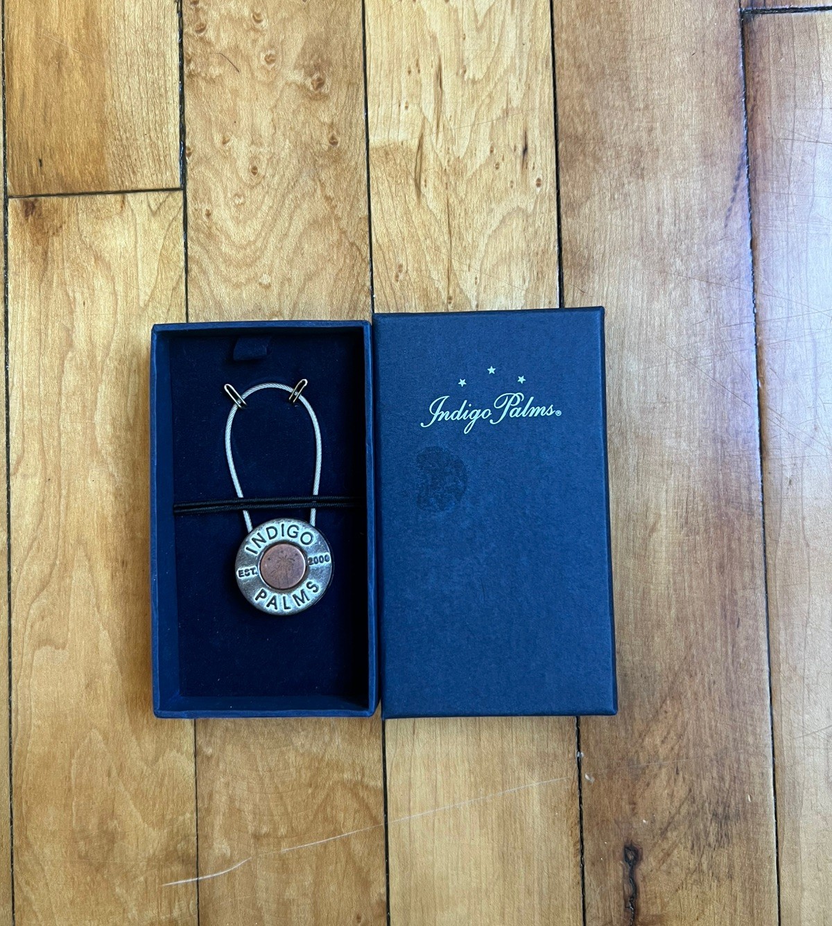 New Indigo Palms (Tommy Bahama Co) Advertising Promo Key Chain With Box ; Palm
