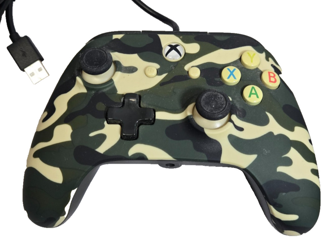 Microsoft Xbox One (Model: 1540) - 500GB Console - w/Two Wired Camo Controllers
