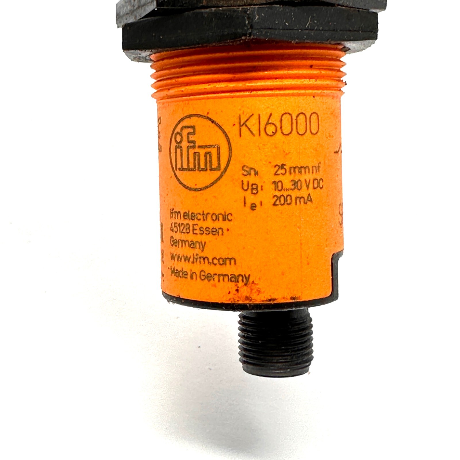 IFM KI6000 Capacitive Sensor M30x1.5 Thread 10–30V DC IO-Link Signal Display