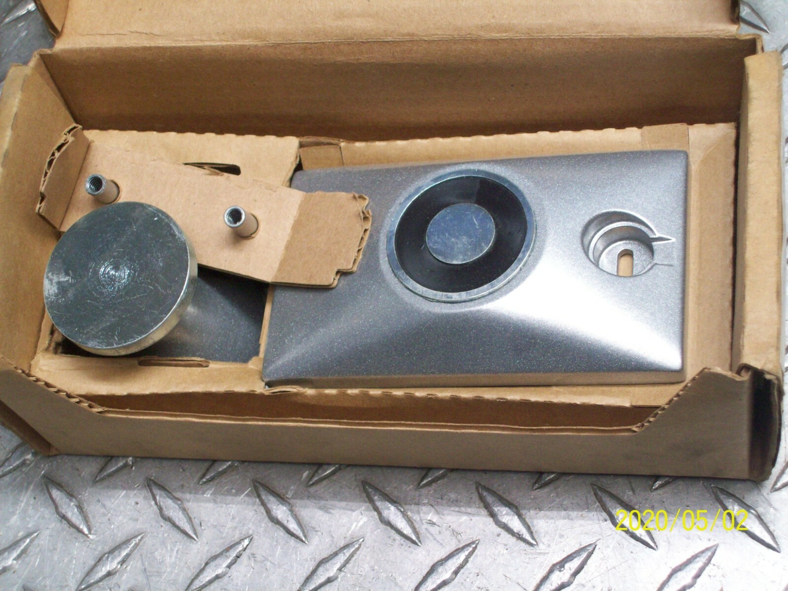 NEW FARADAY 500-648445 RMS DOOR HOLDER SERIES 24/120 VOLTAGE FLUSH MOUNT/ CHROME