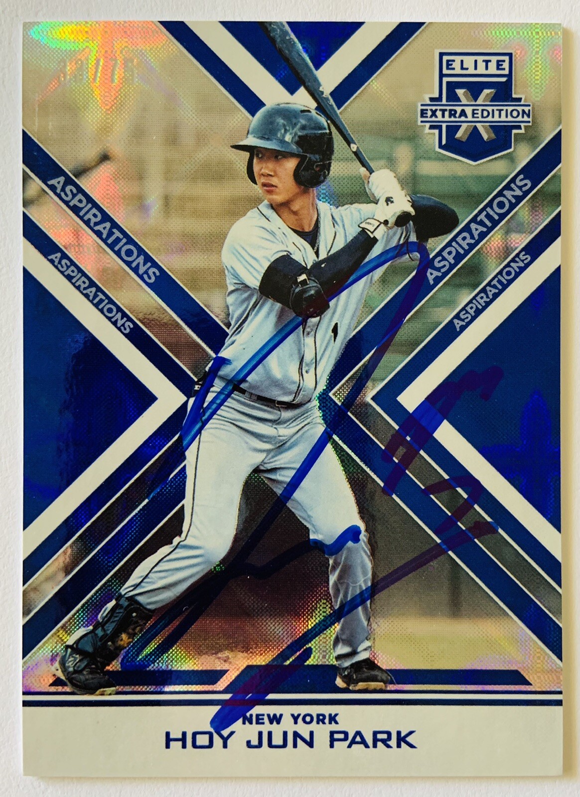 Hoy Jun Park Signed 2016 Elite Extra Edition Aspirations Blue Card #134 /75 COA