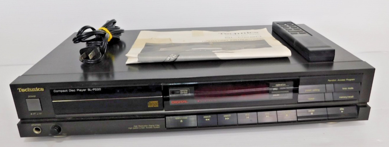 RETRO (1987)  Technics SL-P220 CD Player WITH Remote Control