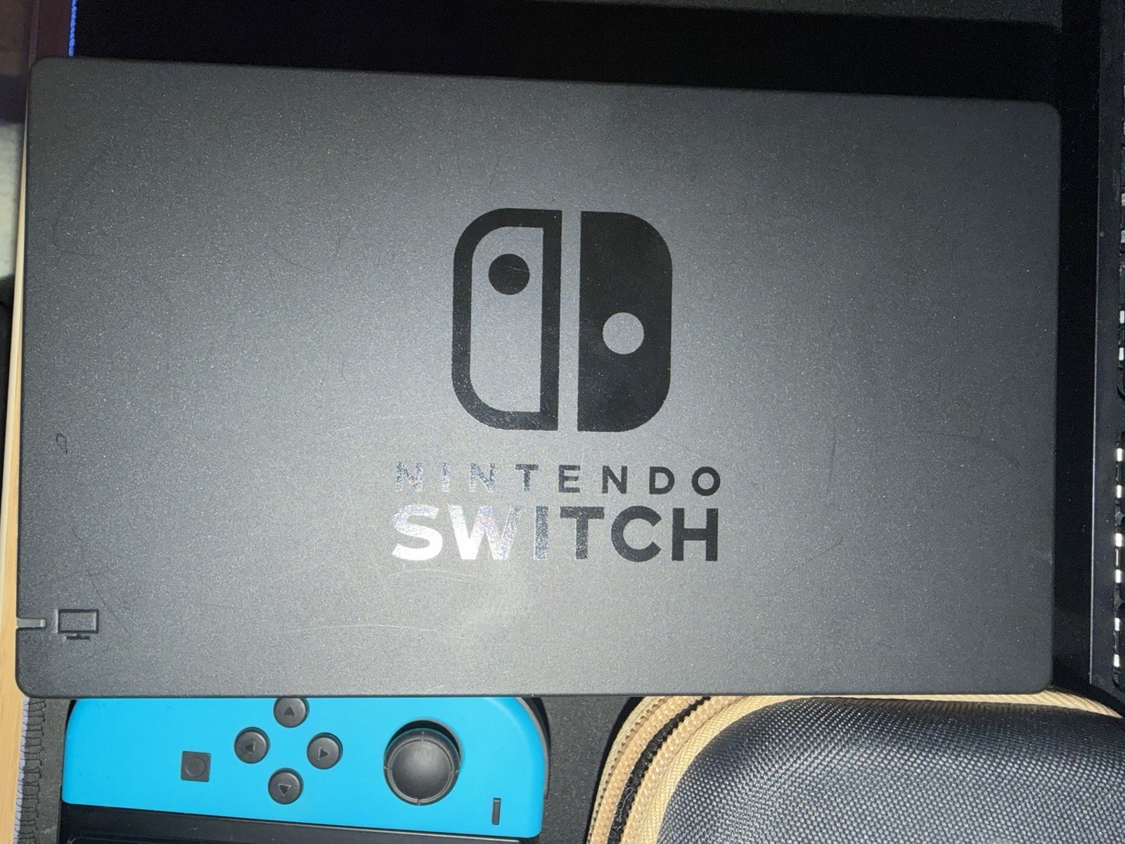 Nintendo Switch Console Bundle with Zelda Carrying Case, Joy-Con, Accessories