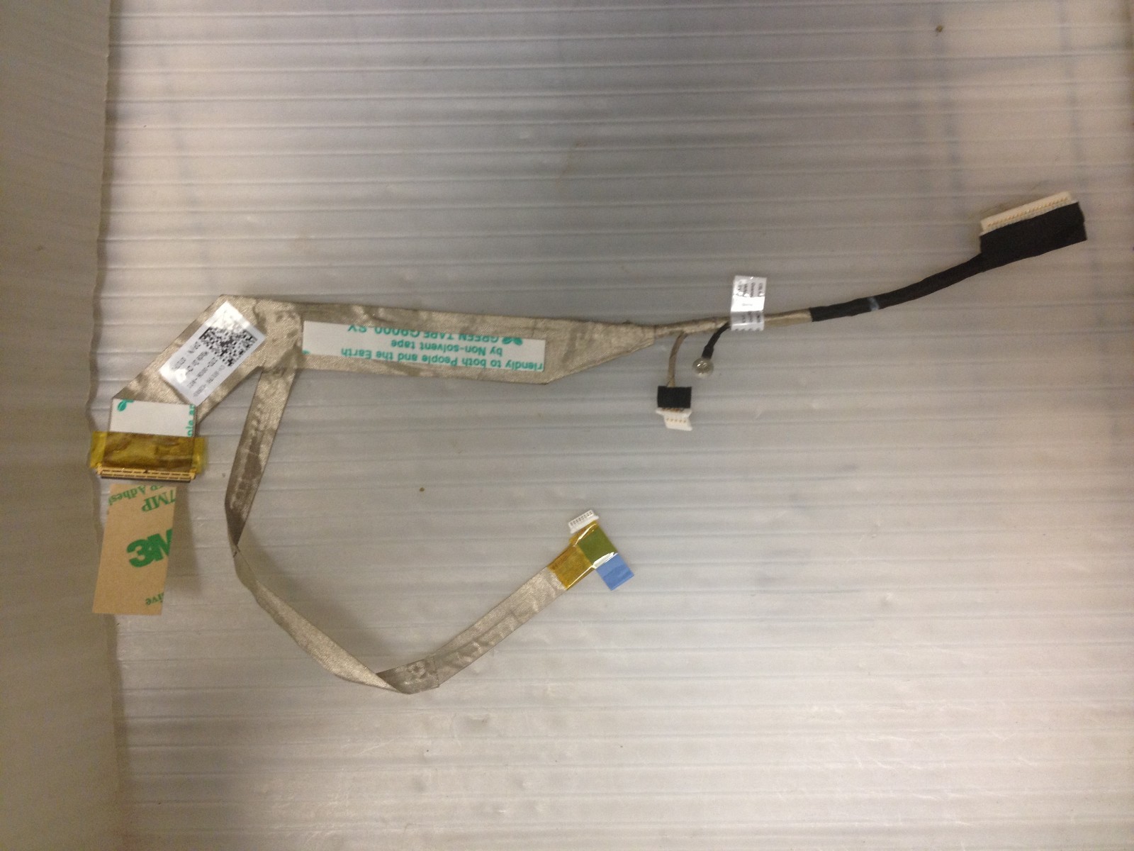 NEW GENUINE Dell Latitude 2120 LCD Ribbon Cable for TouchScreen LCD 71TF0