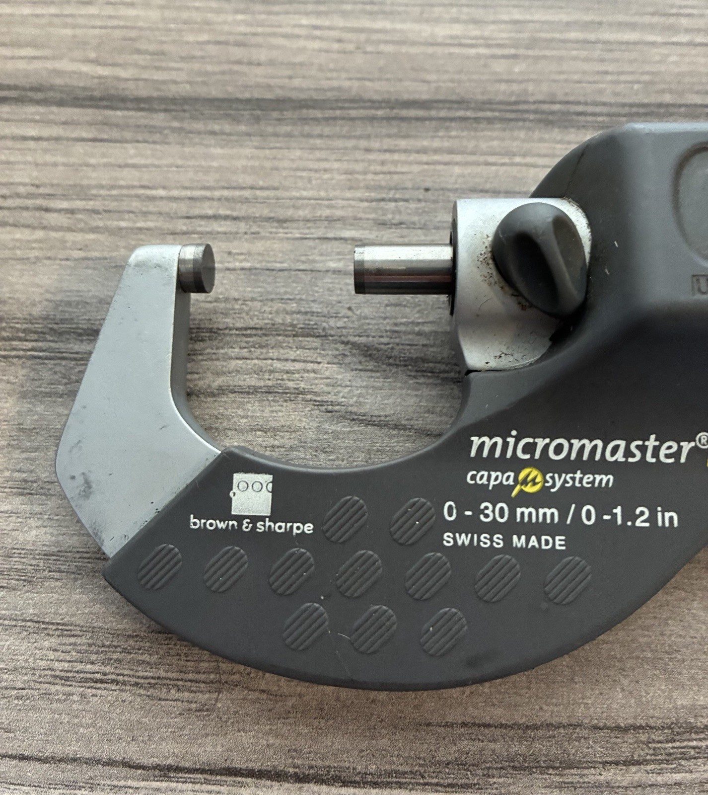 Brown & Sharpe MicroMaster MM 2000 0-30mm / 0-1.2'' Digital Micrometer